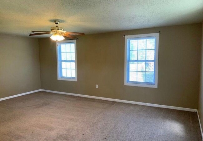 Photo - 1003 School St Unit A