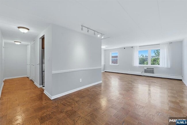 25 Jefferson St Unit 6D