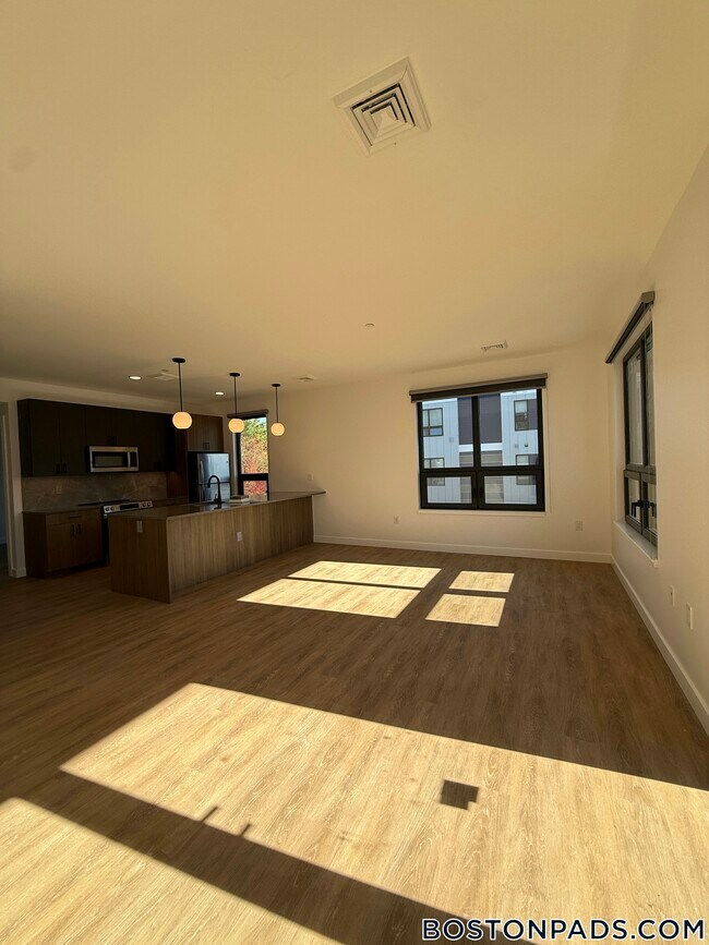 Photo - 199 Gardner St Unit 303