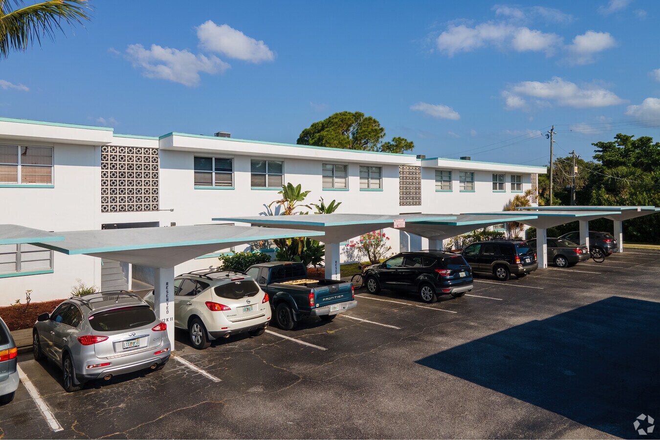 8401 N Atlantic Ave Cabo Cañaveral, FL 32920 - Atlantic Gardens Condominiums