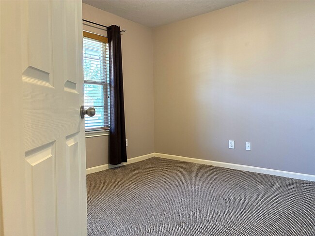 Photo - 3418 Cypress Landing Ct