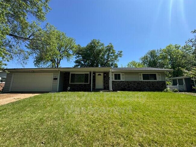 Photo - 48 Wayside Dr