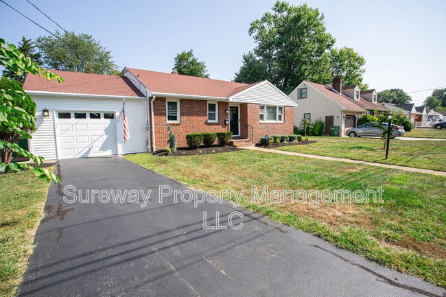 Building Photo - 196 Munger Ave