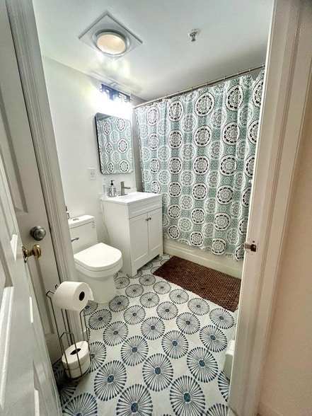 Photo - 1115 Willow Ave