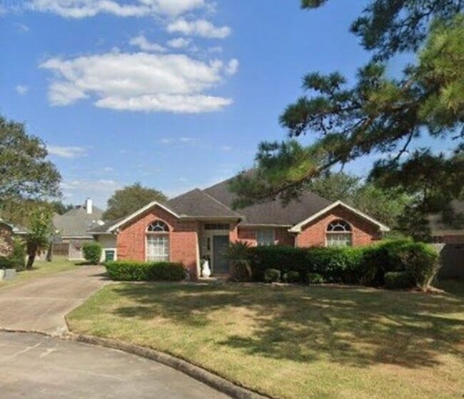 Building Photo - 3645 Innisbrook Dr