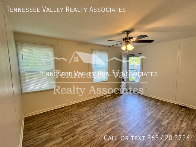 722 W Outer Dr