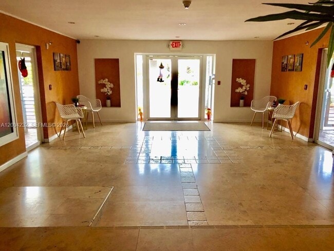 Photo - 16851 NE 35th Ave Unit 27