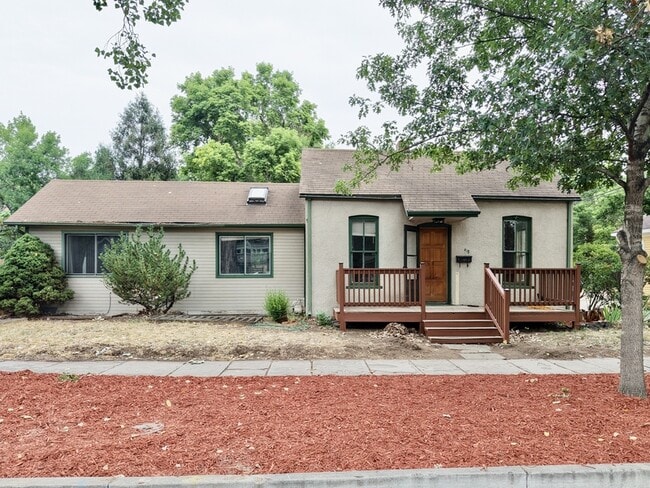 Photo - 418 W Olive St