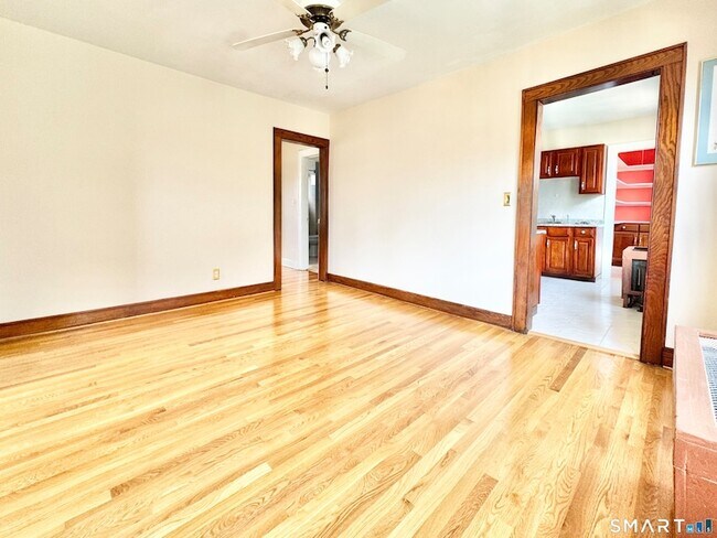 60 Westfield Ave