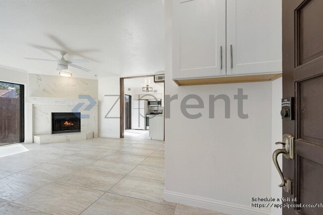 Photo - 14800 Enterprise Dr