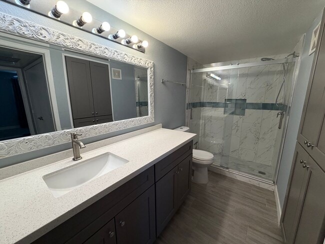 555 E Silverado Ranch Blvd Unit 1020