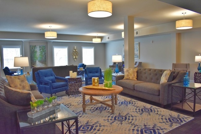 Community Apartments at Antioch Crossing