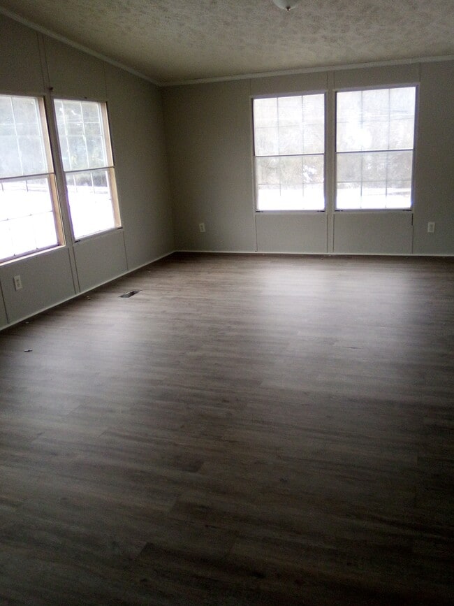 Photo - 3111 Riverside Dr
