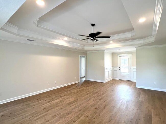 Photo - Elegant & Spacious 4-Bedroom Home in Hahira with Gourmet Kitchen, Private Backyard & Luxurious Ow...