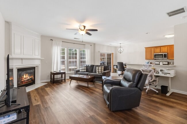 105 Finchley Dr
