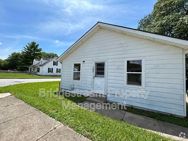 Building Photo - 1581 Wilbur Ave Rental