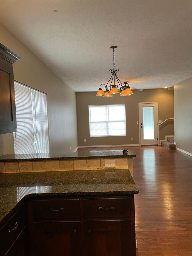 Photo - Beautiful 4 Bedroom Home In South Springfield