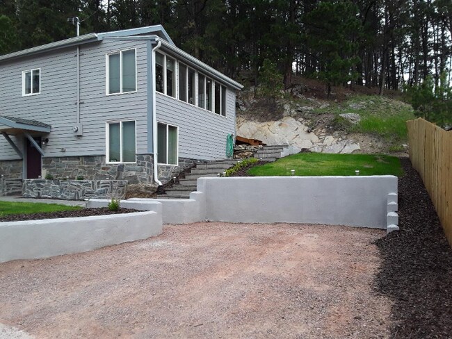 352 Pine Mountain Ave