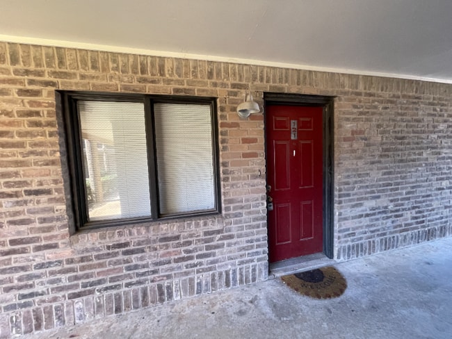 Photo - 1226 Baylor Ave Unit 121