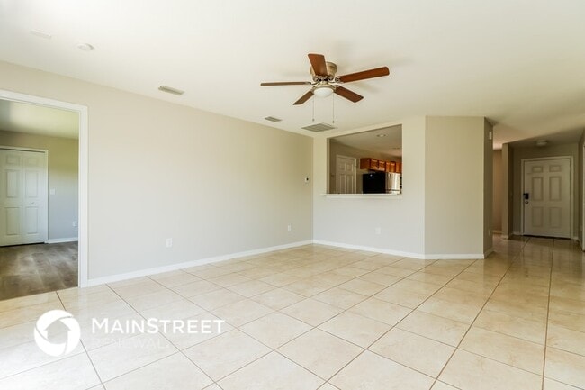 Photo - 235 Grouper Ct