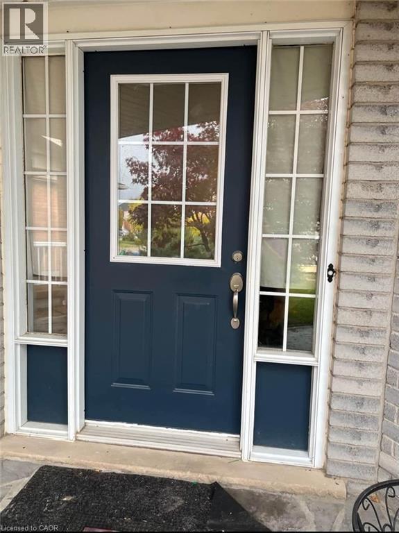 Photo - 32 Foxmeadow Rd