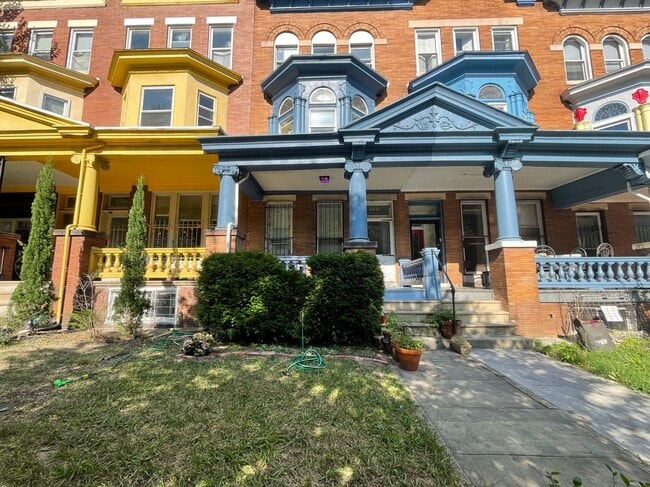 Photo - 2811 N Calvert St Apartment