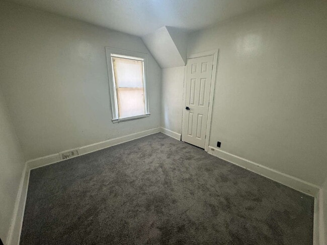 5517 Drexel St