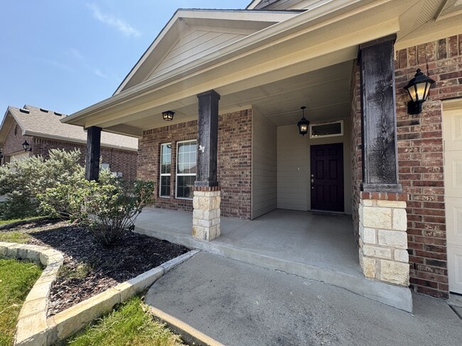 517 Wedgwood Dr