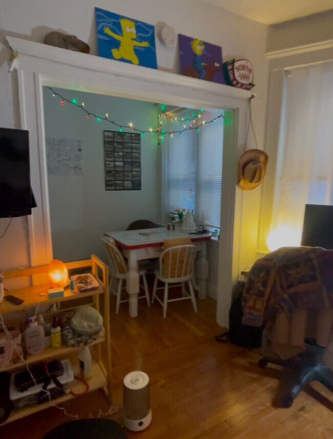 Photo - 80 Peterborough St