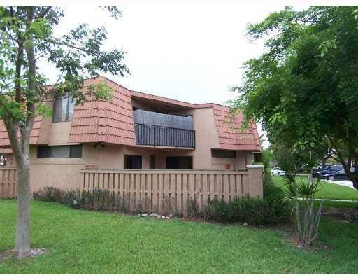 Photo - 8093 Severn Dr Townhome