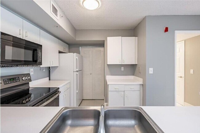 Photo - 2600 S University Dr Unit 124