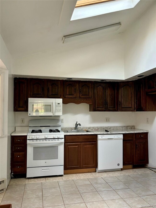 Photo - 469 Hurd Rd Unit 4