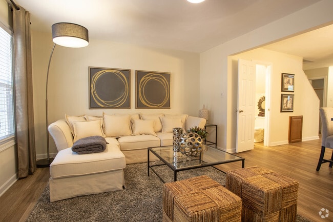 2HAB, 1,5BA - 1154 ft² - Sala de estar - River Mews Apartments and Townhomes