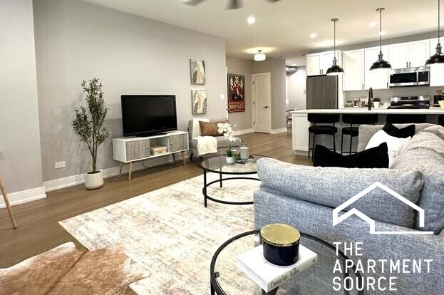 Photo - 2641 W Carmen Ave Unidad 3 Rental