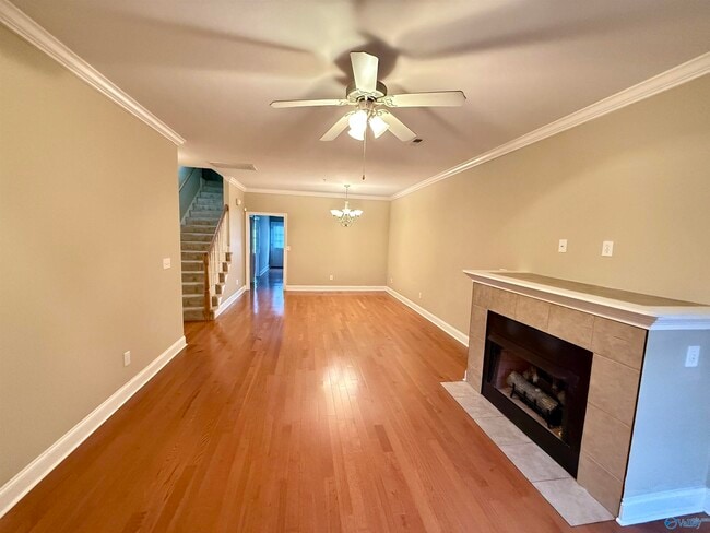 Photo - 472 Shamrock Dr