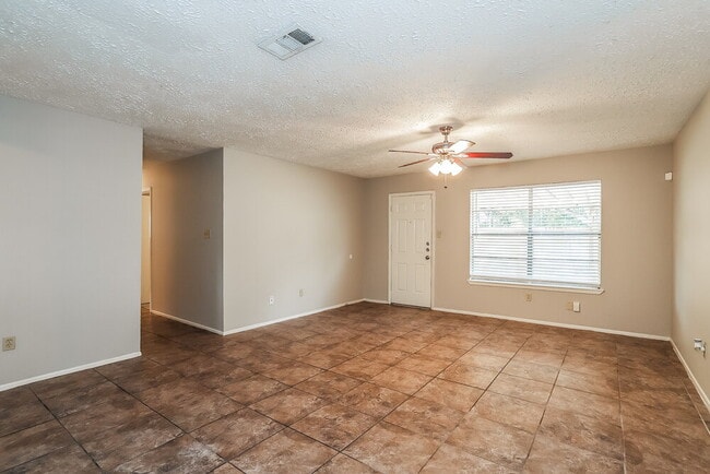 Photo - 14214 Bateau Dr