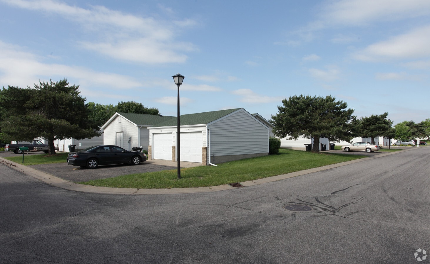 Bungalows of Champlin - Bungalows of Champlin