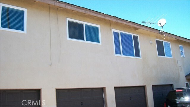 15942 S Myrtle Ave Unit 3