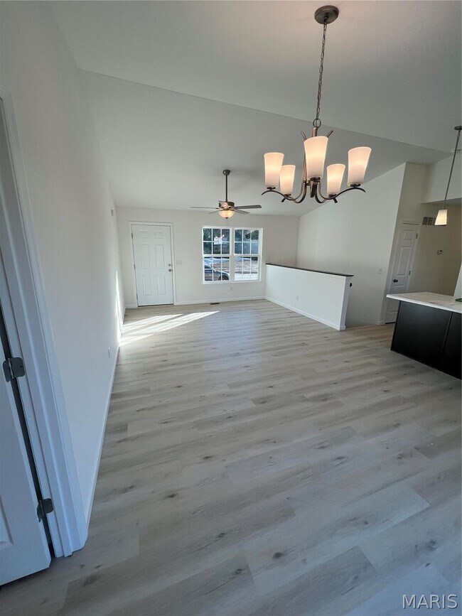 Photo - 160 Rivers Edge Dr