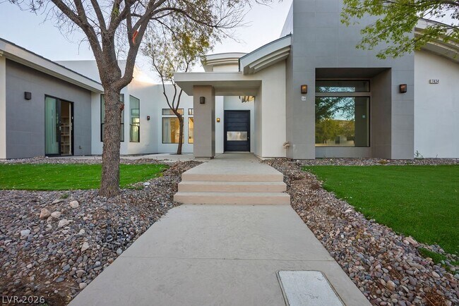 Photo - 7434 Yonie Ct