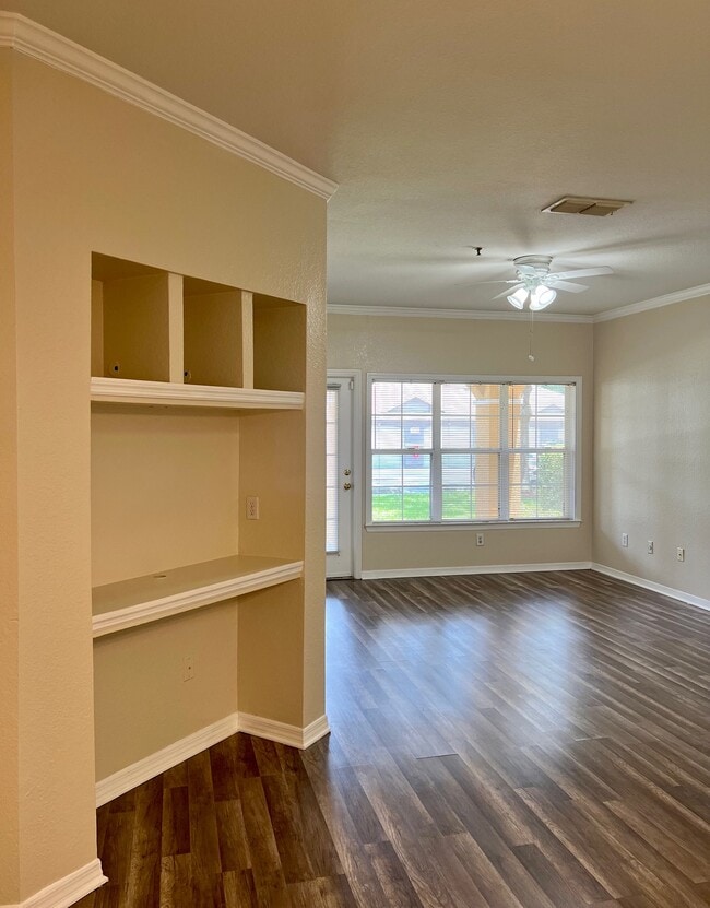 Photo - 3611 Conroy Rd