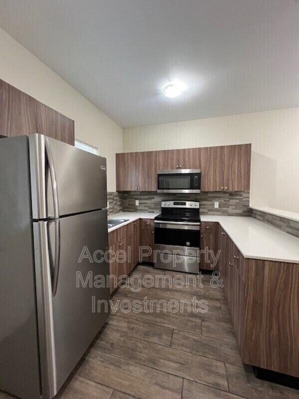 Photo - 3905 Hawthorne Ave Unit 4