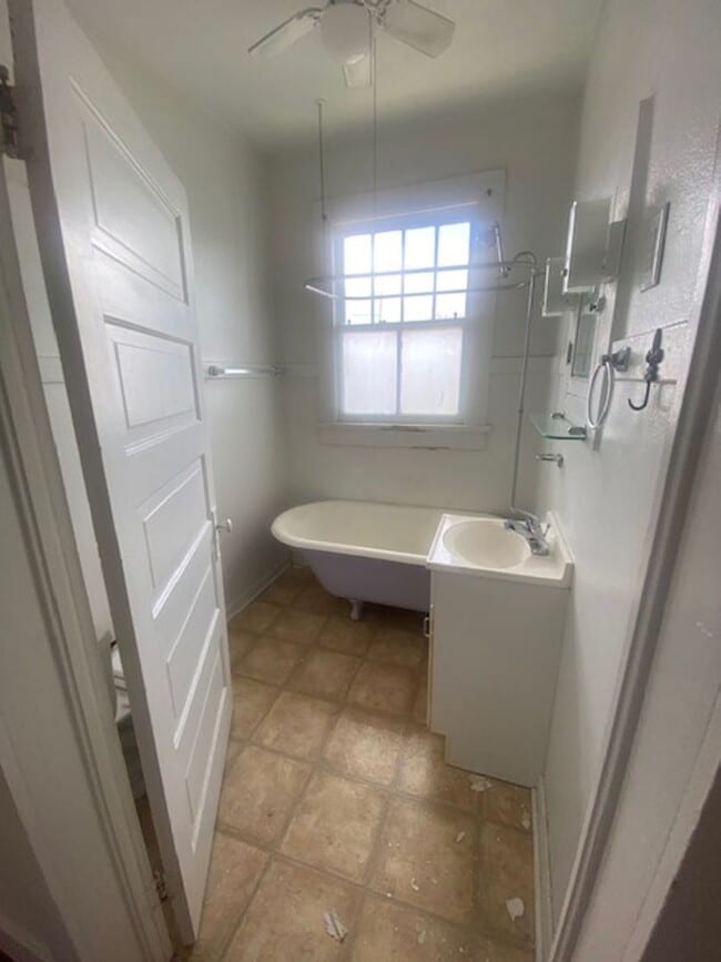 Photo - 4616 Conti St Unit 4616-2A