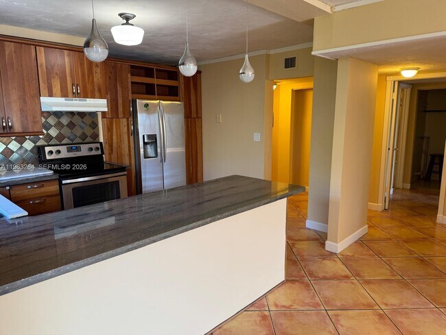 Photo - 1900 Diana Dr Unidad 3C