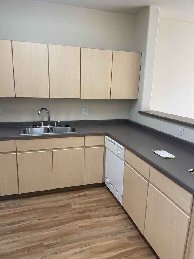 Allegro Apartments