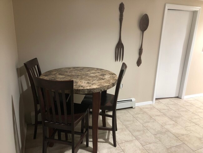 Photo - 22 Oneida Ave Unit Oneida