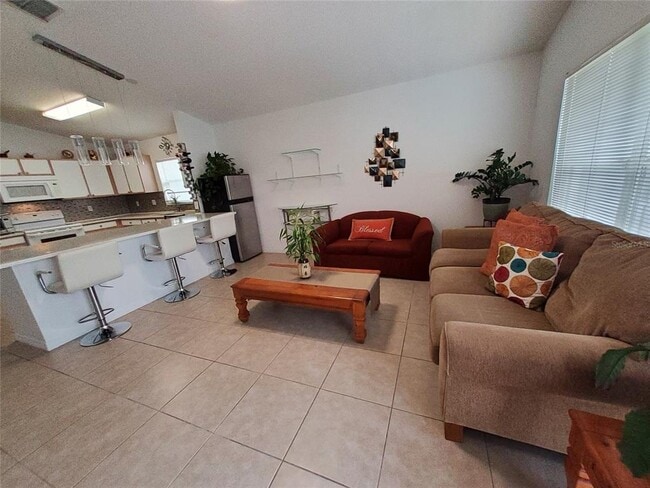 Photo - 944 Lockbreeze Dr