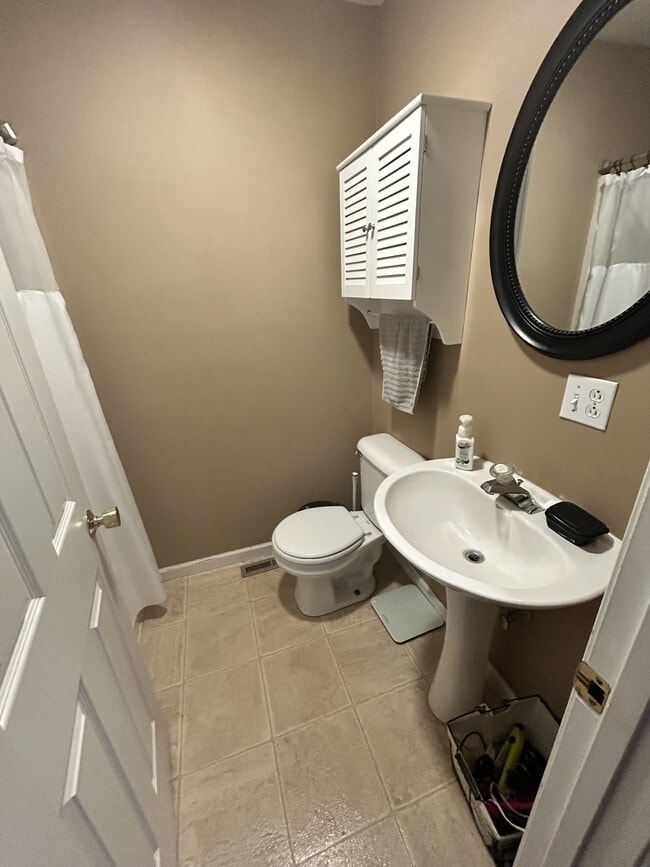 Photo - 603 N Dianne Ln