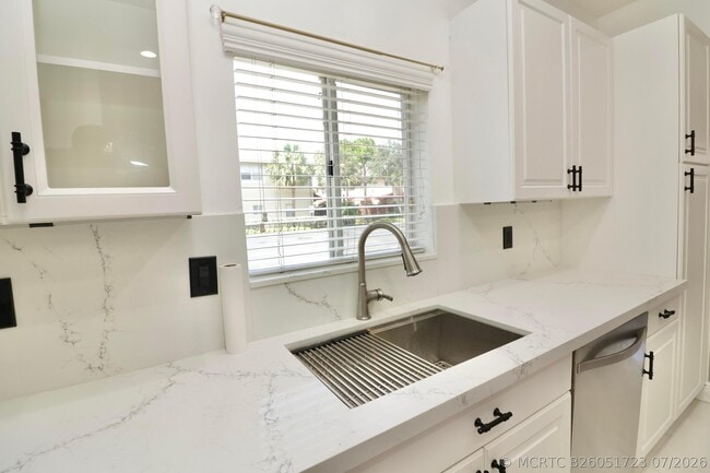 Photo - 2952 NW 33rd Ln