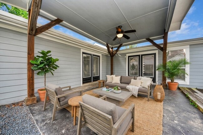 1108 Wakefield Dr